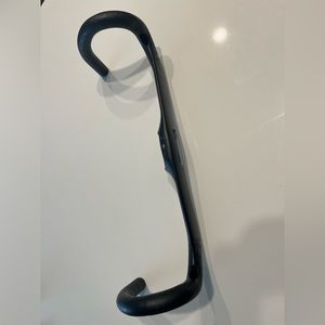 Trek Madone GEN 6 SLR  - 42cm handlebar